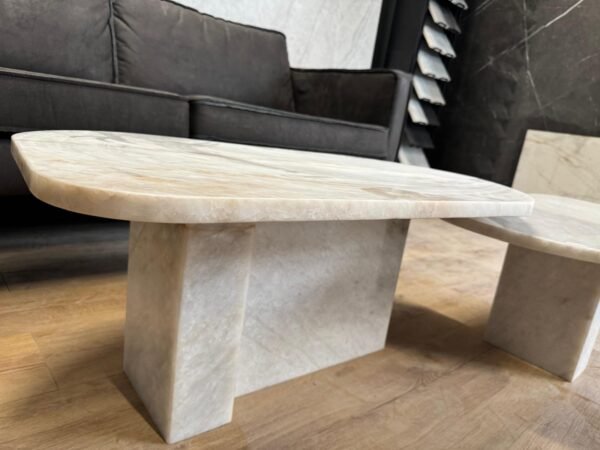 Natuursteen kwartsiet Cristallo tafel Natuursteen kwartsiet Cristallo tafel