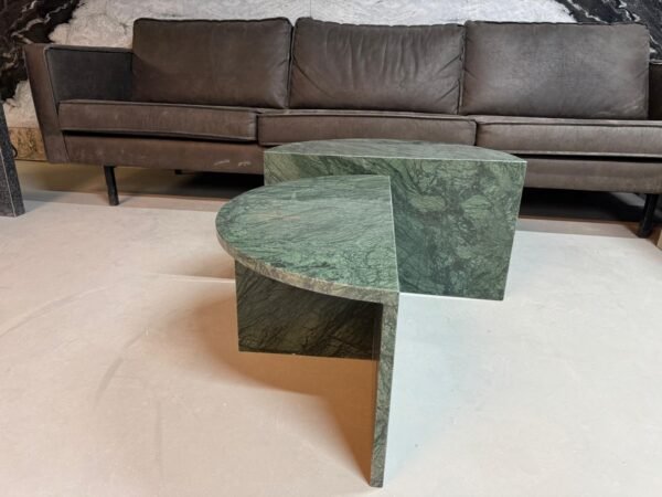 Groen marmer tafels